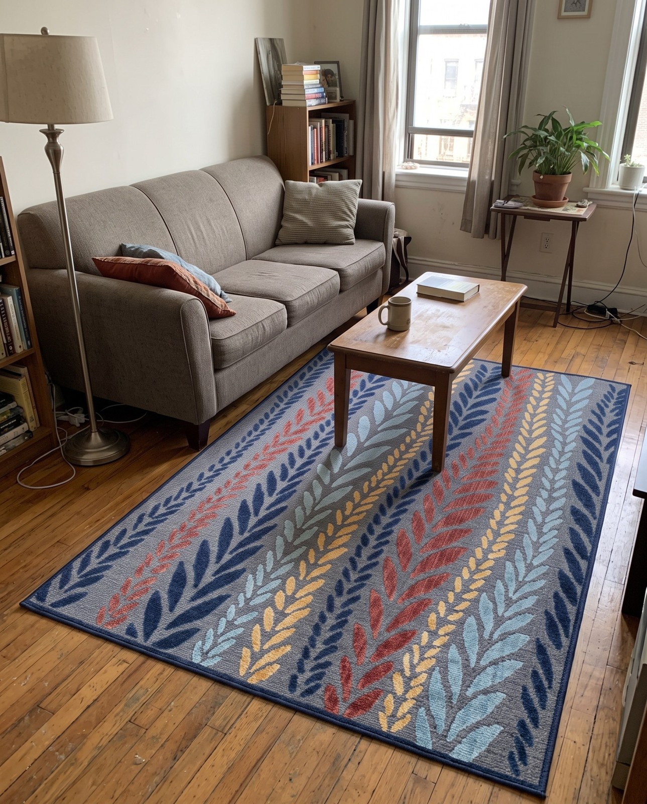 Detail image of 5' x 7' 7 Easton · Leaf stripe Outdoor Rug, gray and multicolor