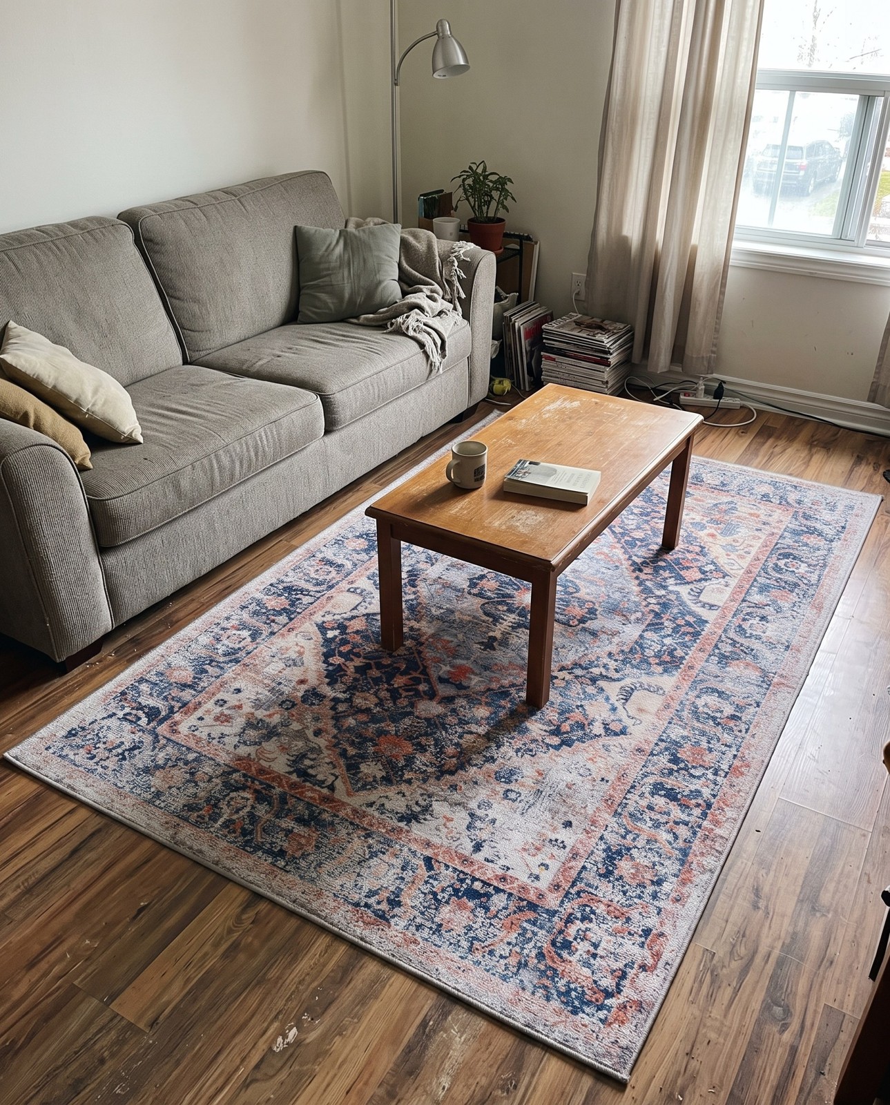 5' 3 x 8' Trillium · Distressed medallion Washable Rug, navy and pink