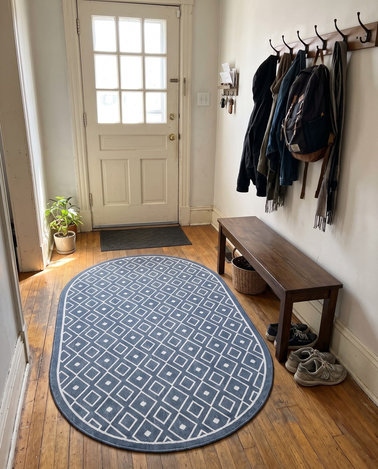 5' 3 x 8' Revell · Diamond lattice Outdoor Rug, navy and ivory