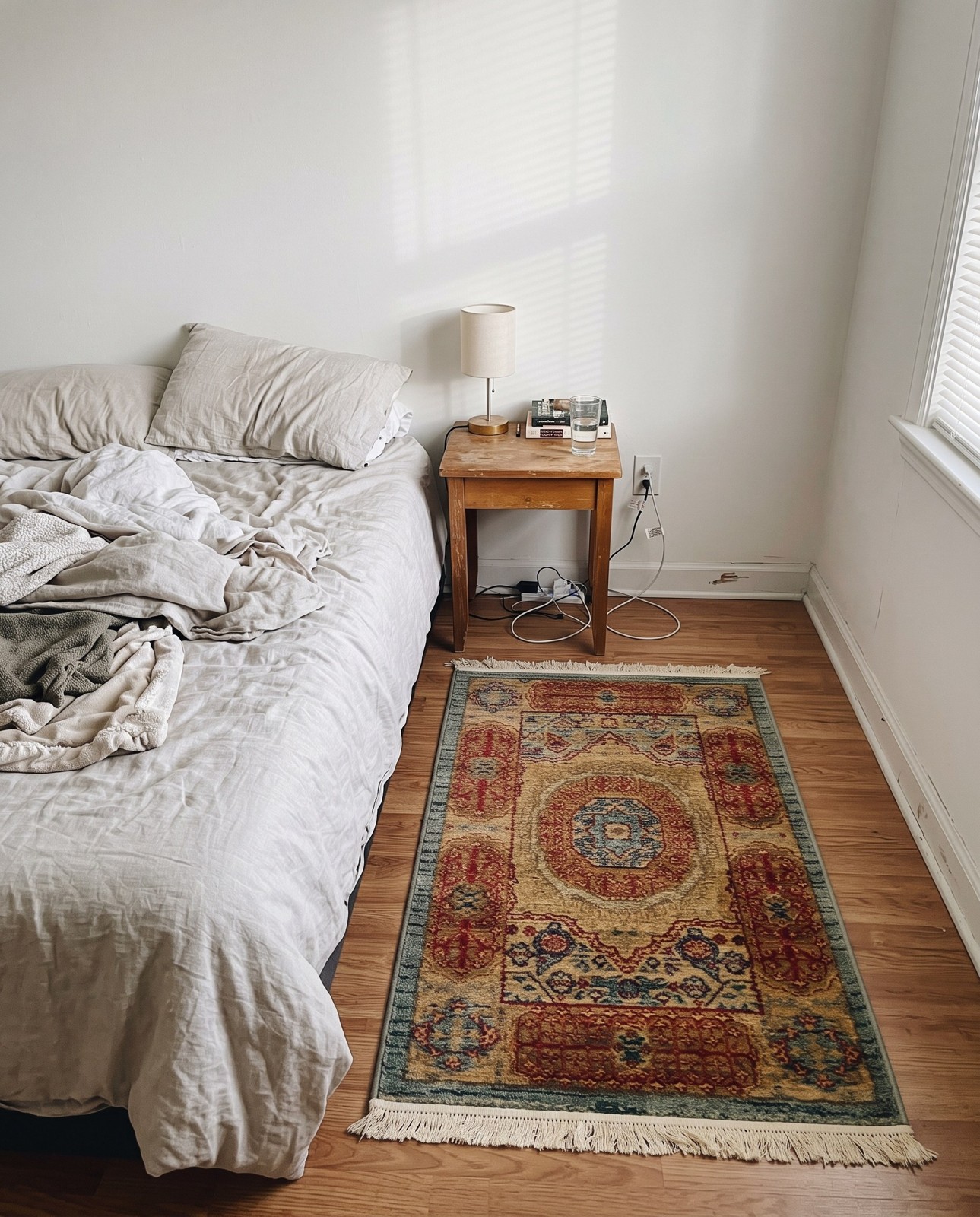 2' x 3' Wicker · Border rug