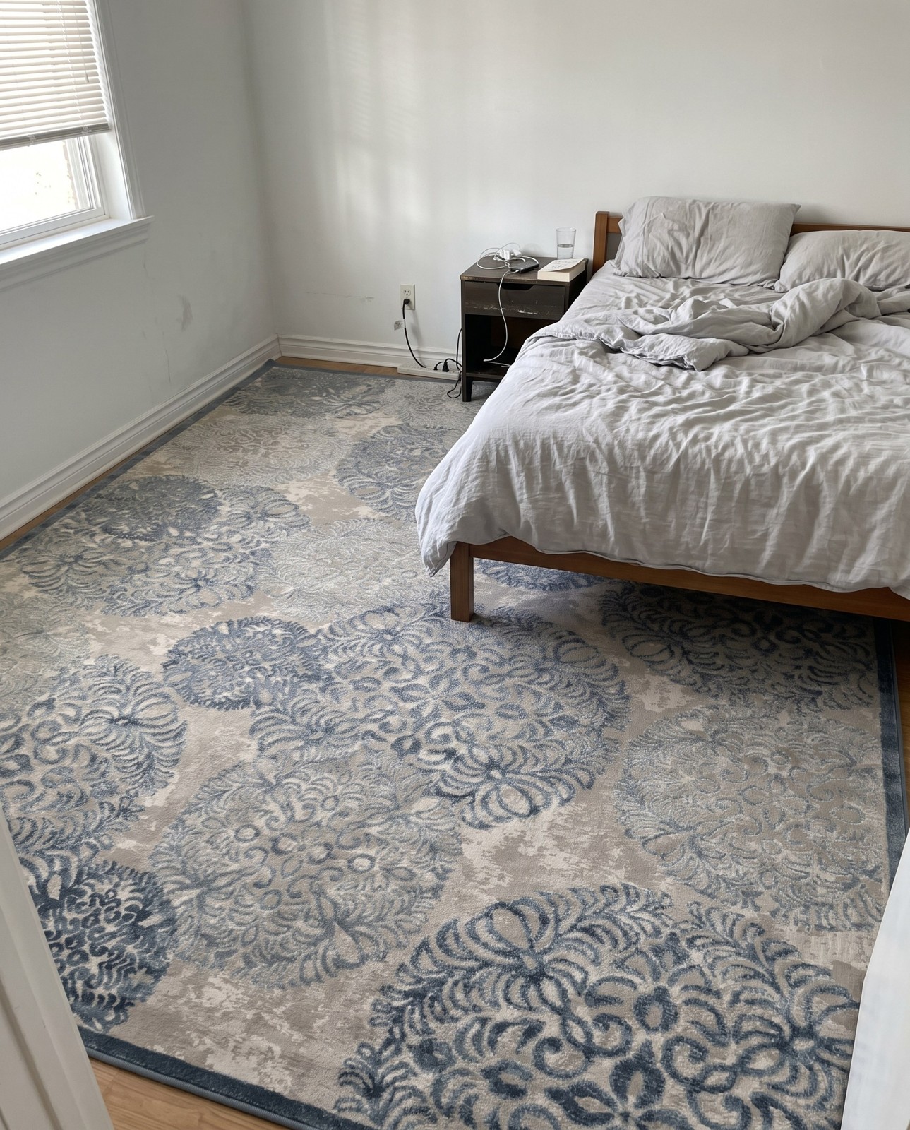 Detail image of 10' 4 x 14' Sequoia · Rug, blue