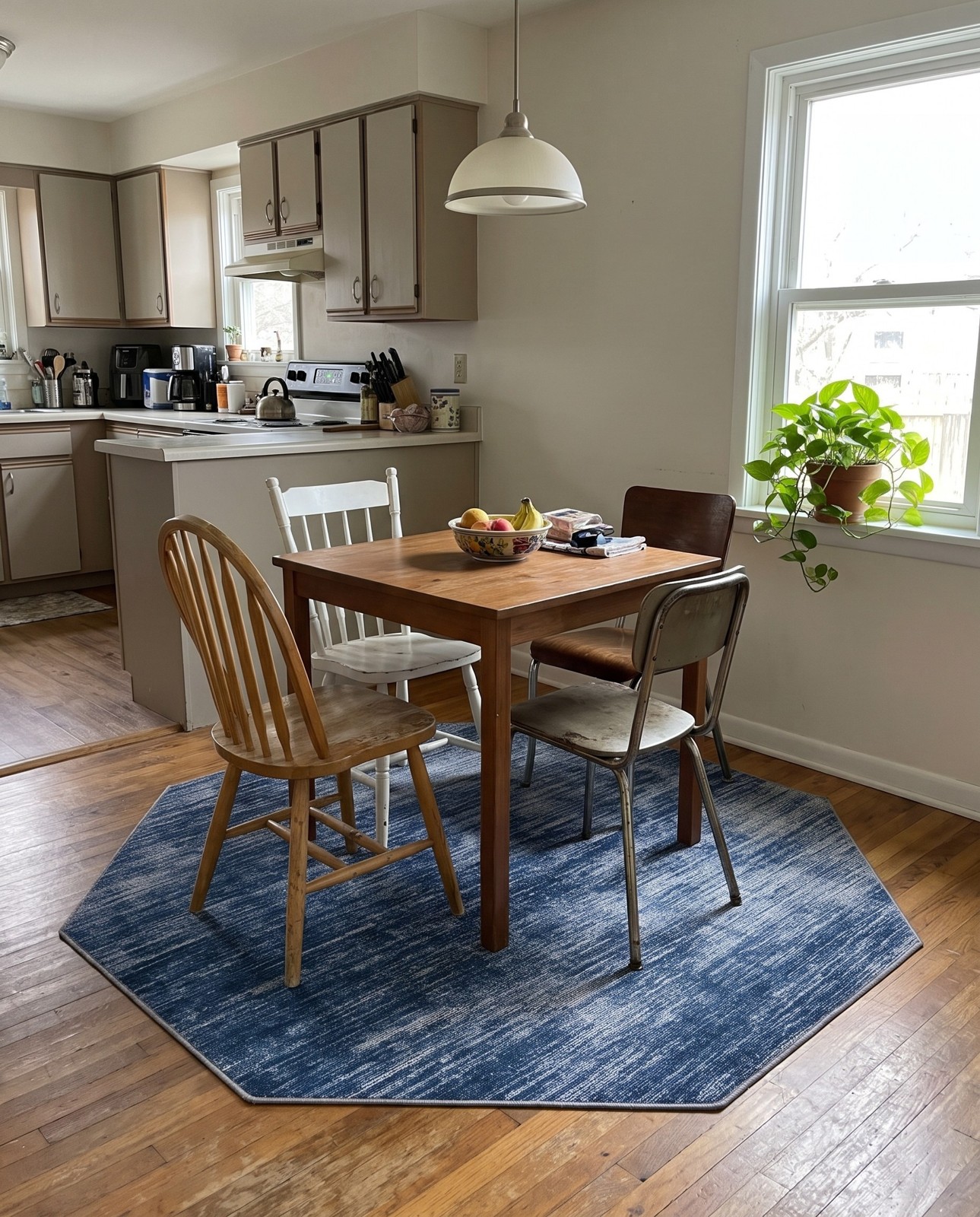 Detail image of 5' x 5' Prewitt · Striped rug, blue and ivory