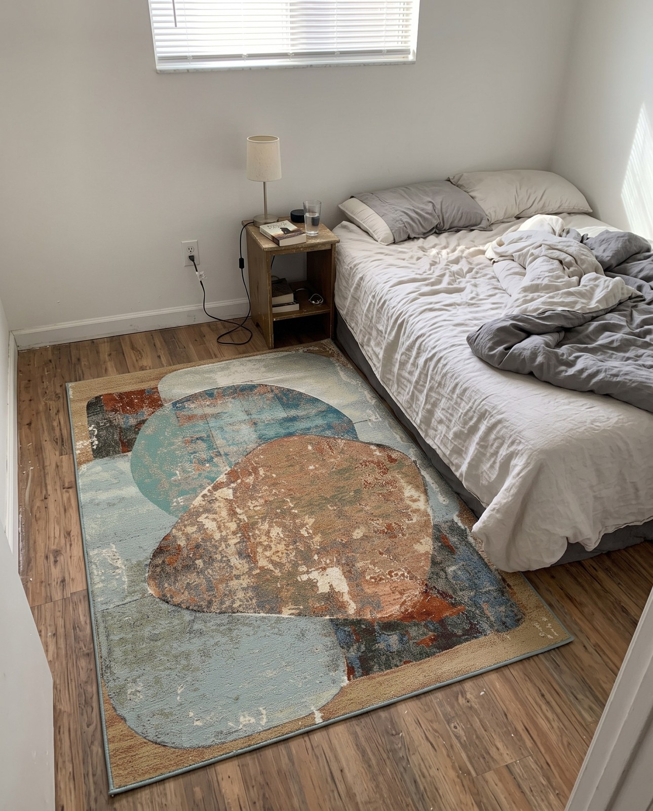 2' x 3' 1 Lomax · Abstract Outdoor Rug
