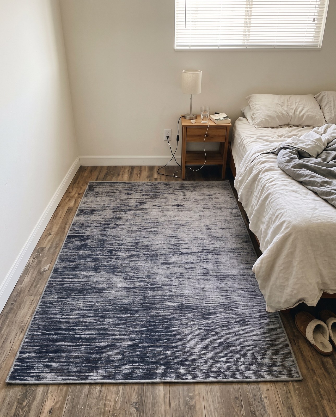 7' 6 x 10' 6 Prewitt · Gradient lines rug, gray and ivory