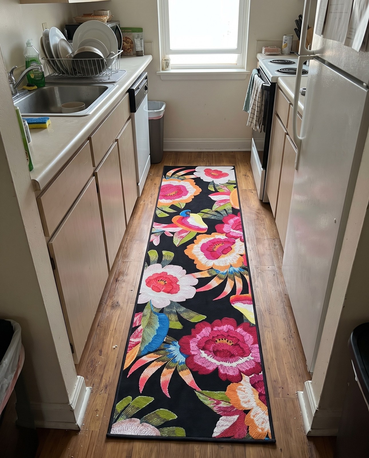2' 7 x 11' Jennings · Floral Outdoor Rug, black and multicolor