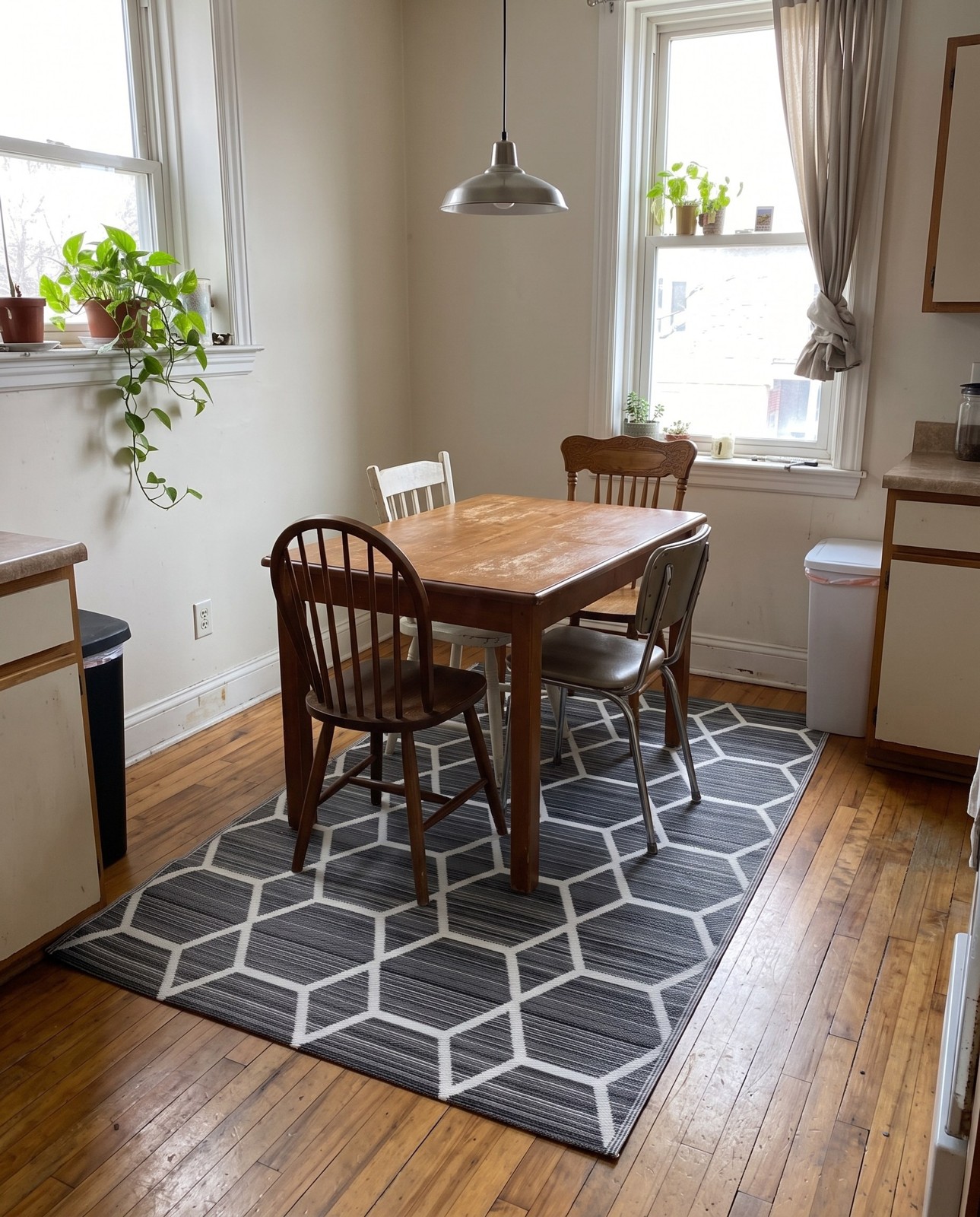 5' x 8' Amity · Outdoor Rug, gray