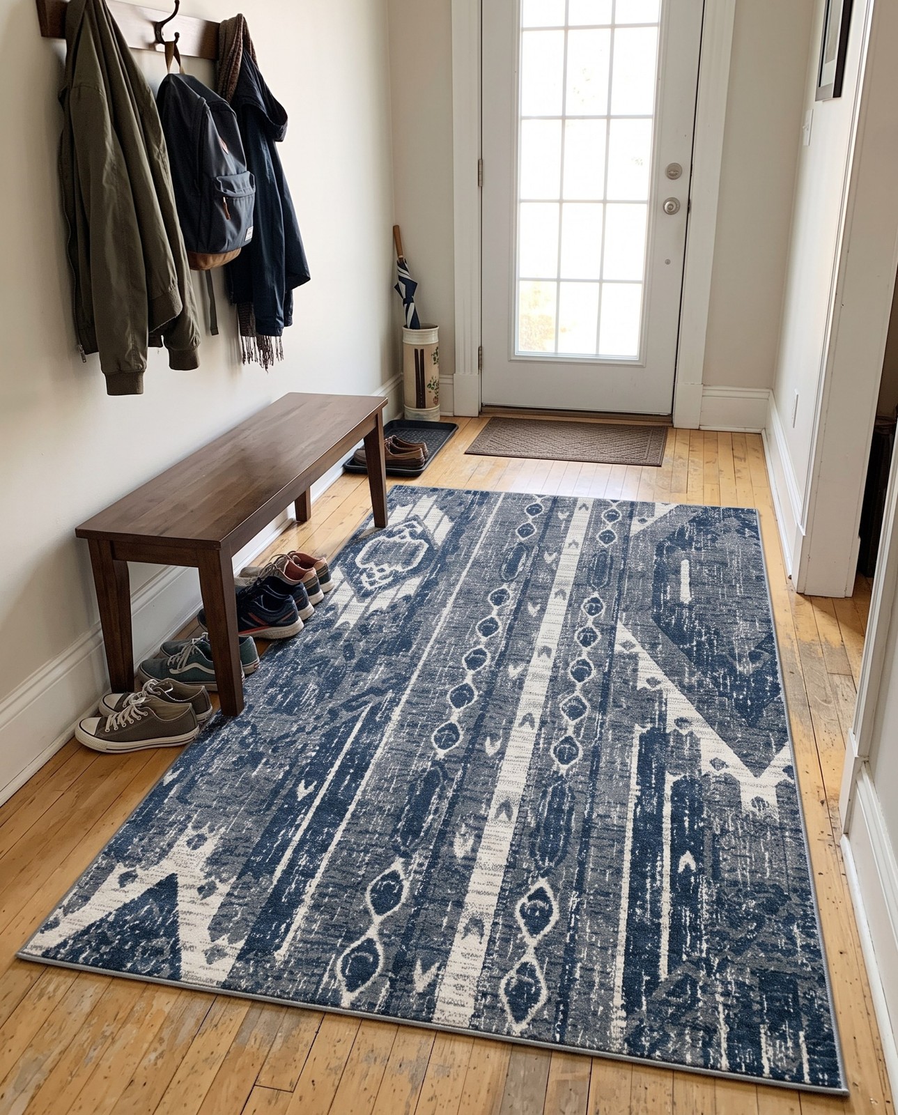 7' 10 x 10' Cardinal · Geometric rug, blue