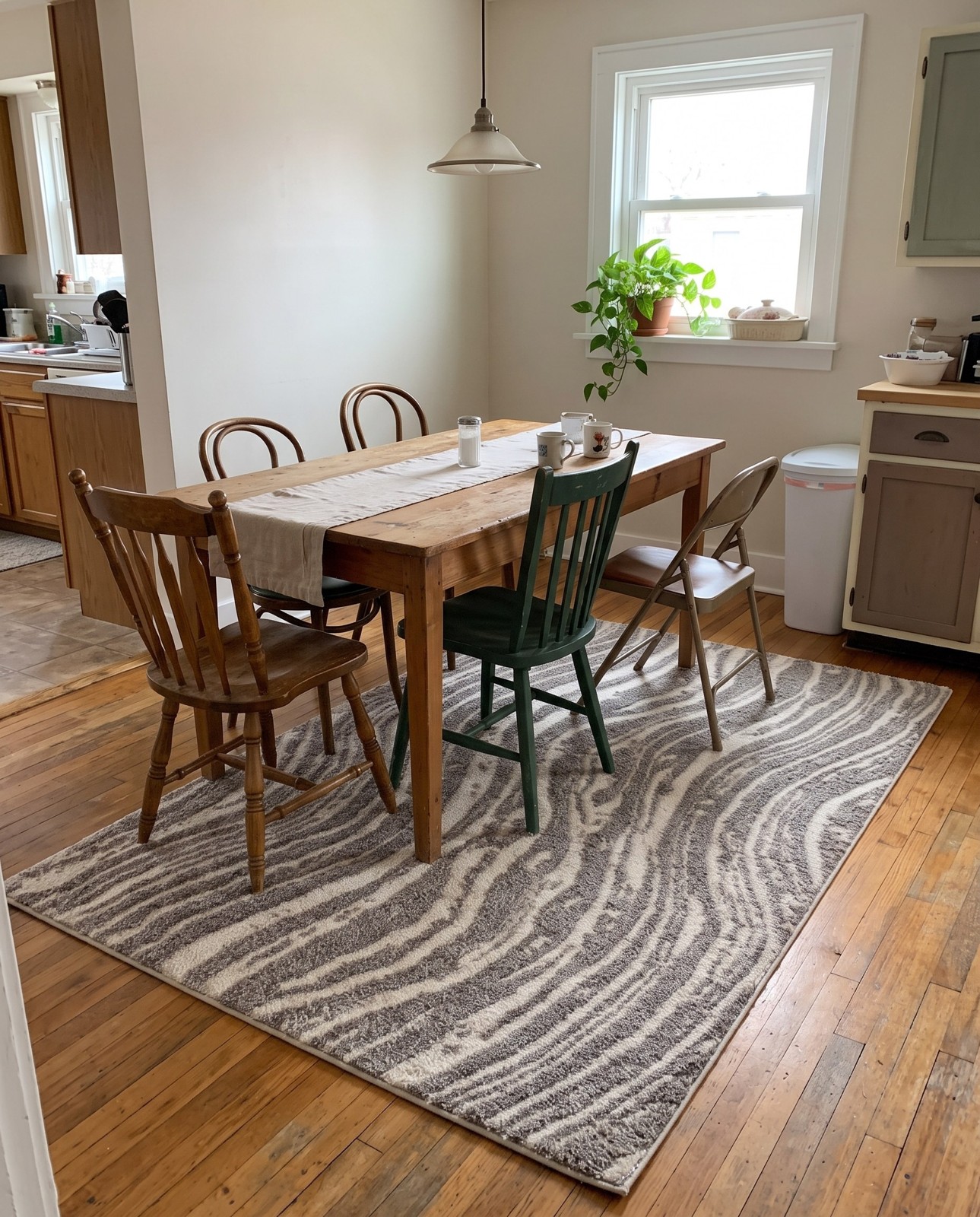 5' x 8' Sudbury · Abstract Shag Rug, cloud gray