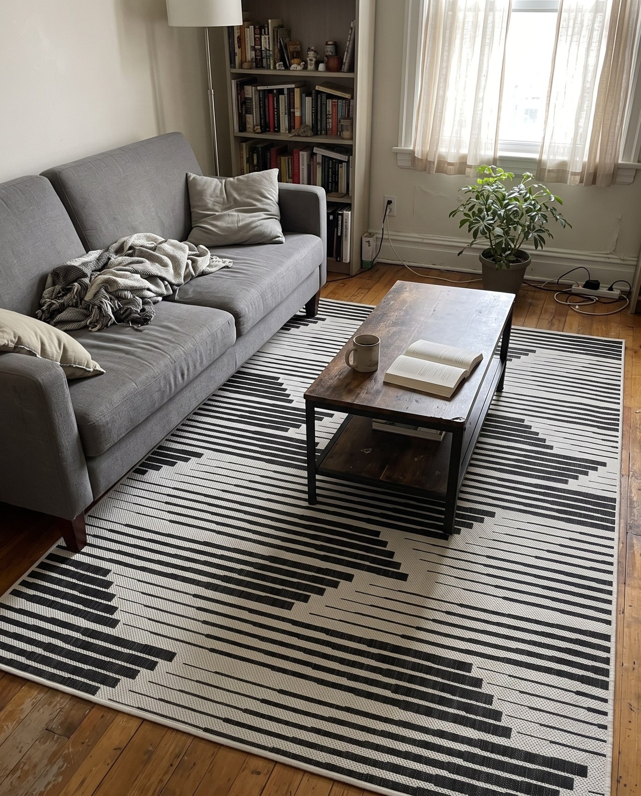 2' x 3' Flax · Abstract Outdoor Rug, black and white