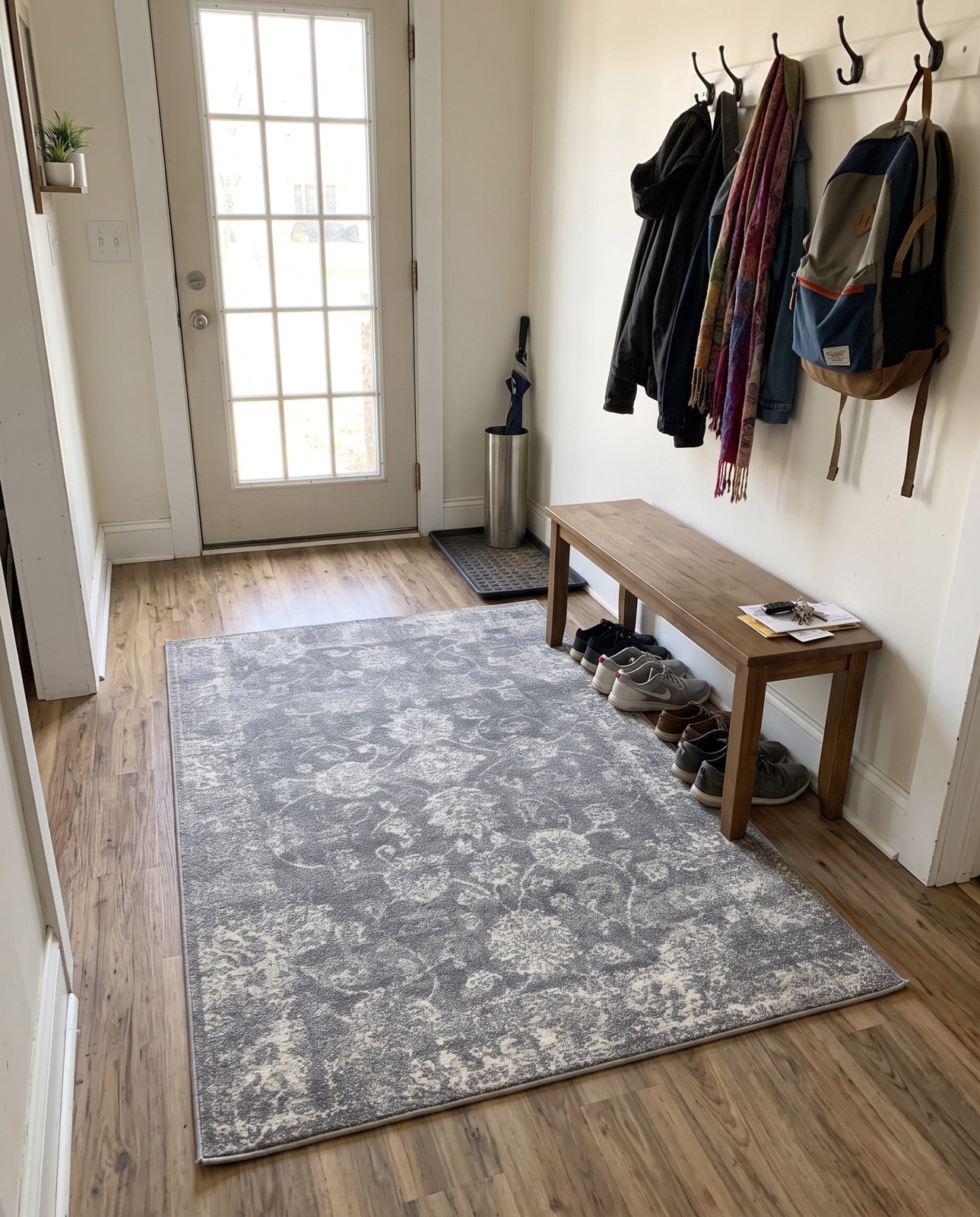 4' x 6' Tisdale · Border rug