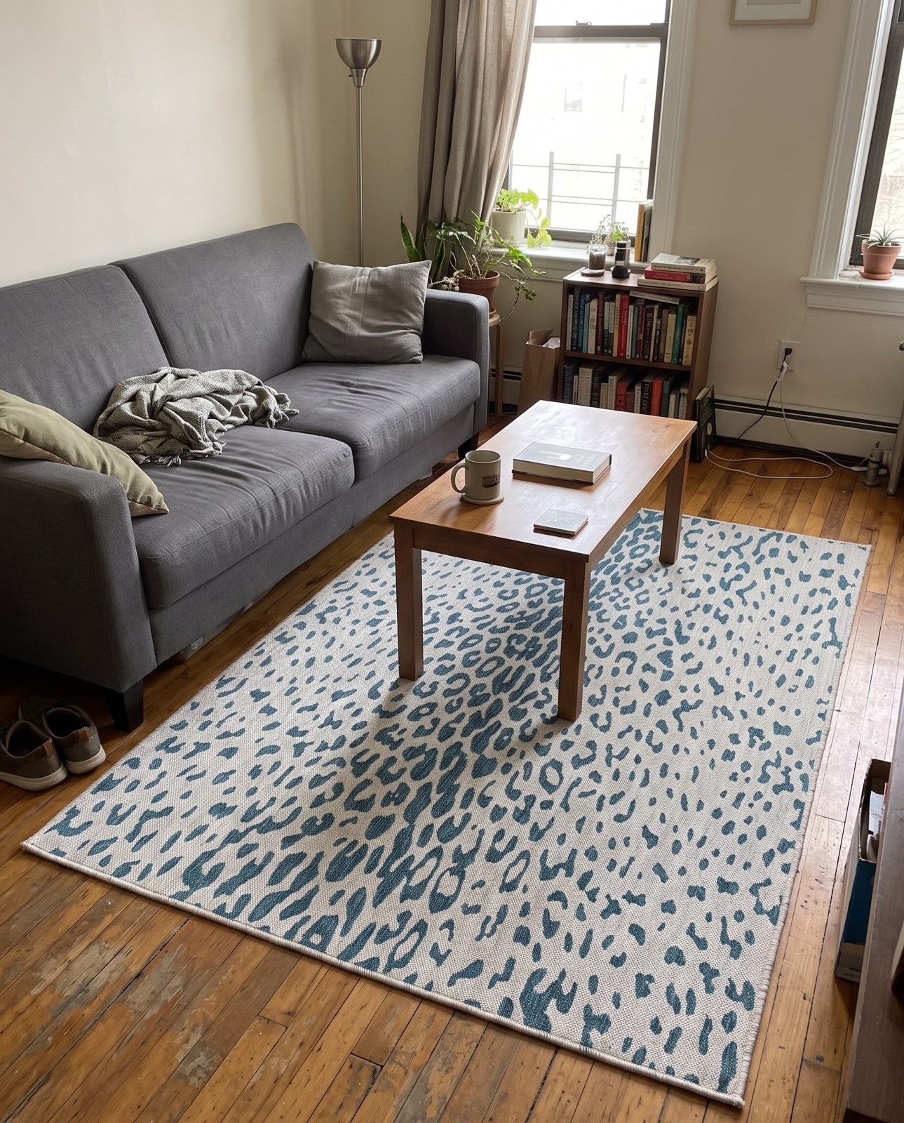 Detail image of 7' 10 x 11' Winterberry · Animal print Outdoor Rug, teal
