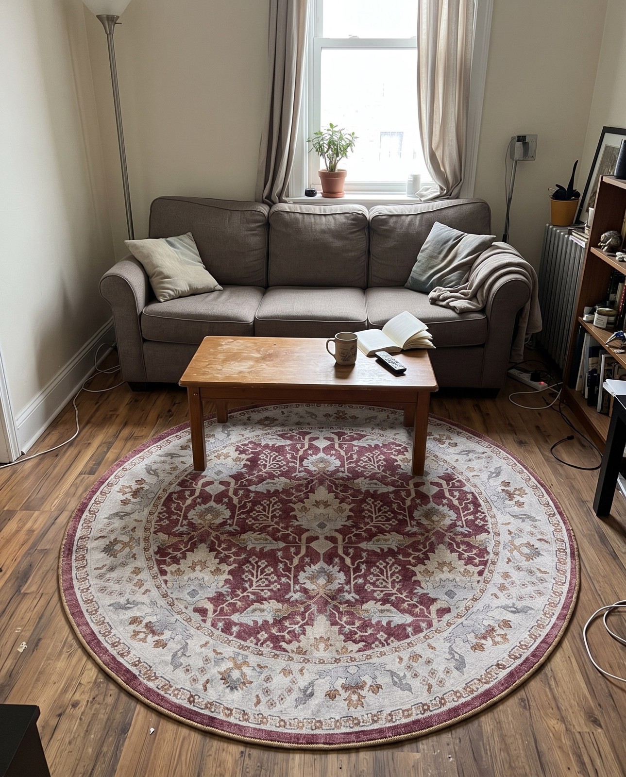 3' 6 x 5' 6 Hobson · Border Washable Rug, burgundy red